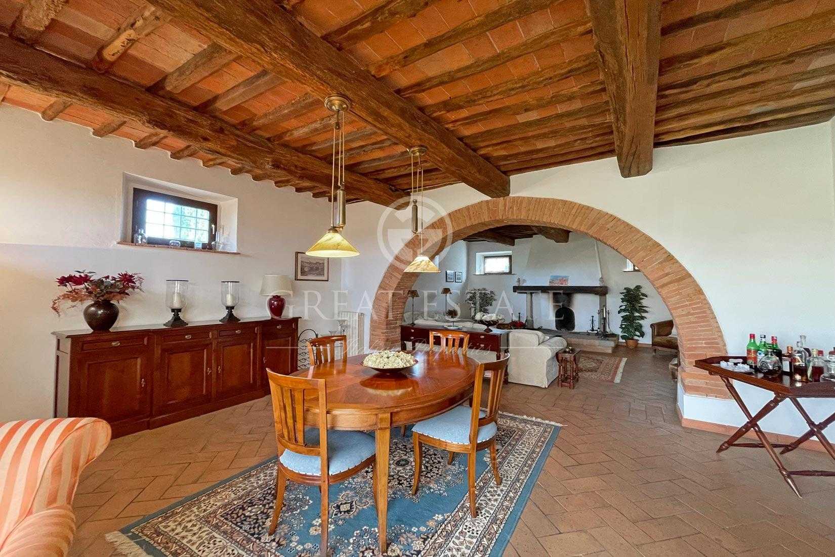 Talo sisään Foiano della Chiana, Toscana 11056949