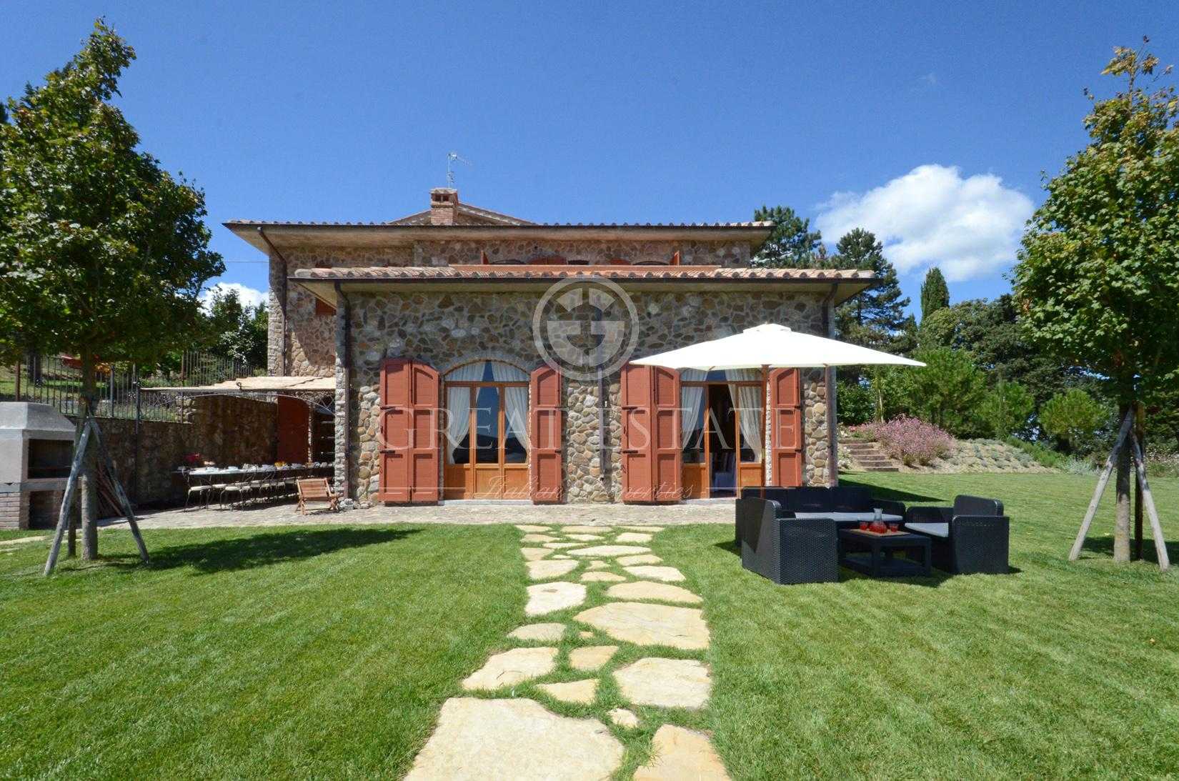 rumah dalam San Casciano dei Bagni, Tuscany 11057015
