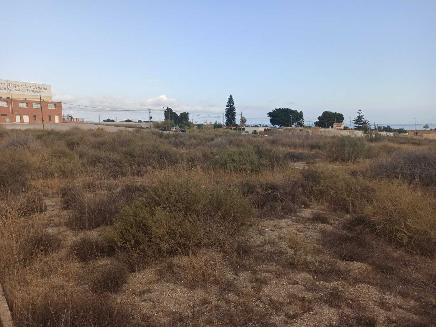 Land in Las Hortichuelas, Andalusia 11057026