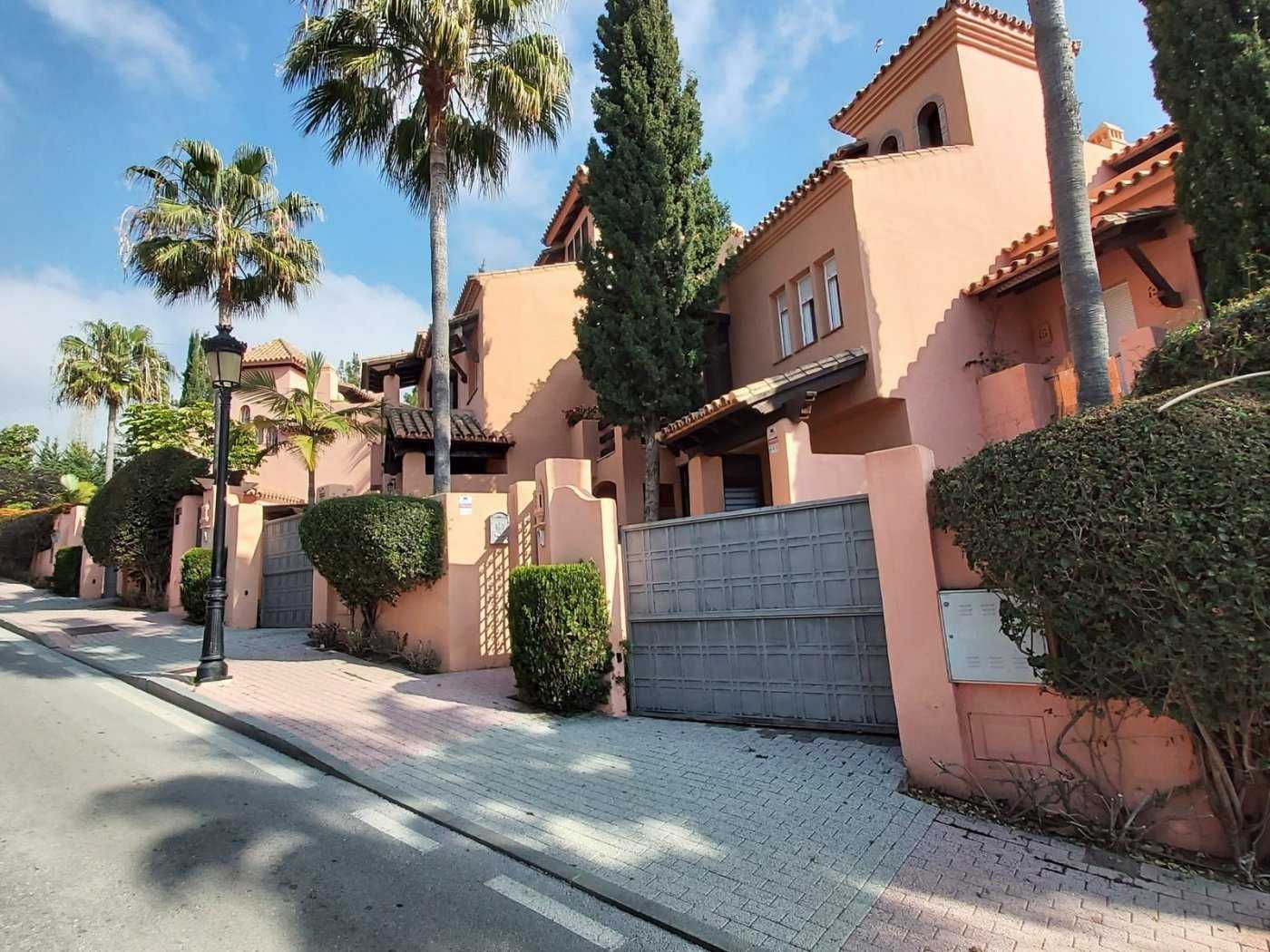Casa nel Marbella, Andalusia 11057037