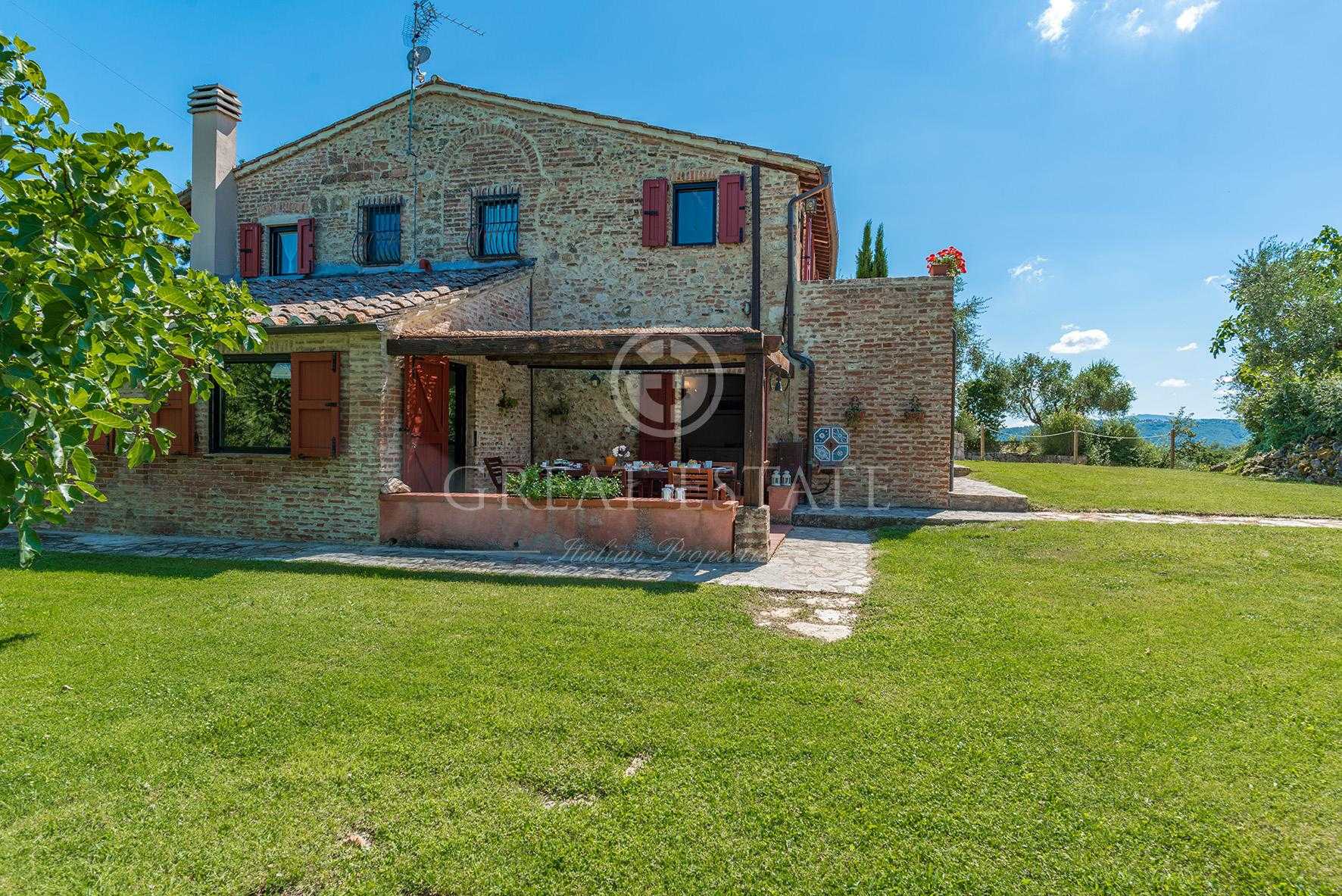 Hus i Chiusi, Toscana 11057056
