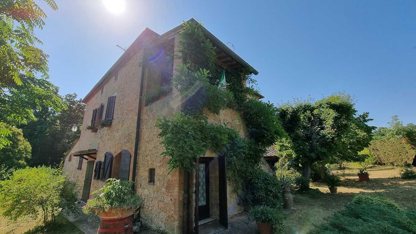 rumah dalam Pienza, Tuscany 11057098