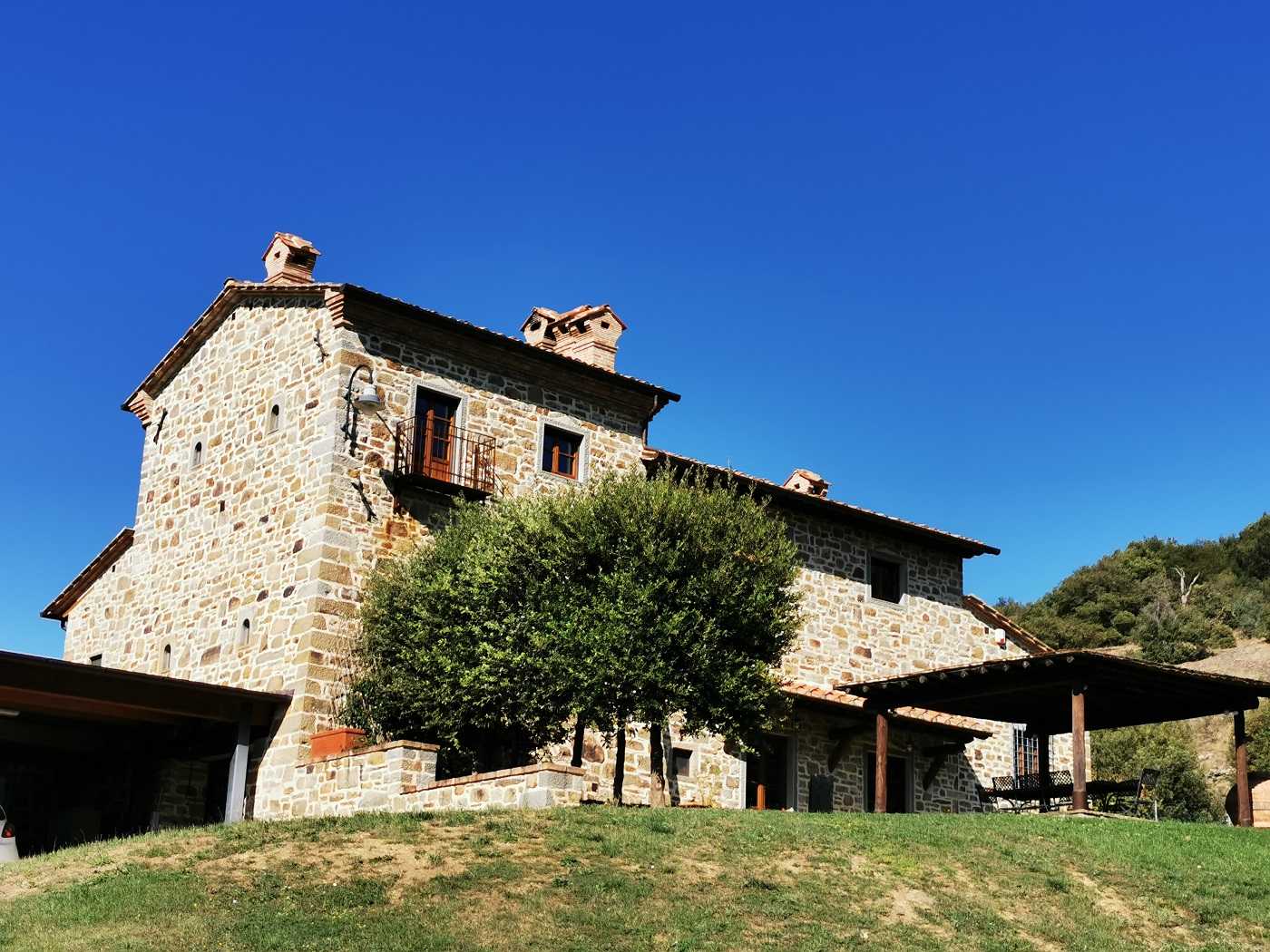 Rumah di Arezzo, Toskana 11057126