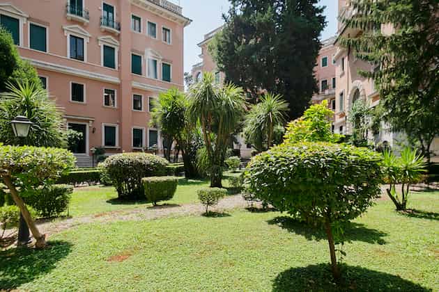 公寓 在 Rome, Lazio 11057152