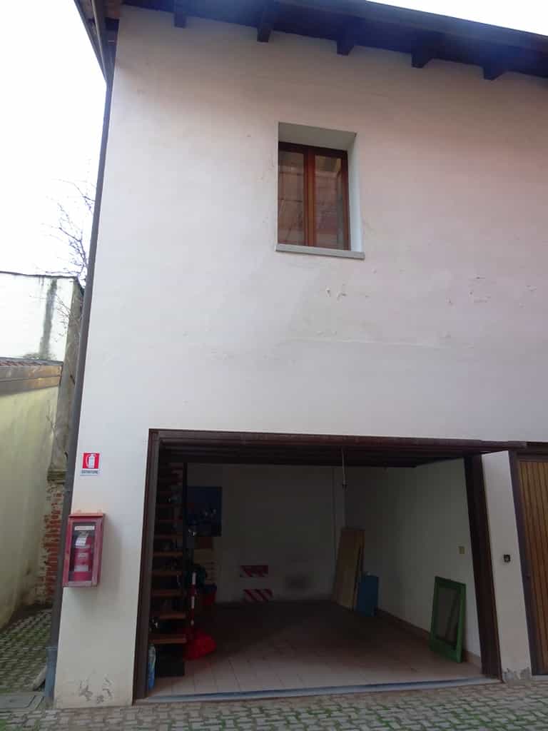 Condominium dans Bassano del Grappa, Veneto 11057280