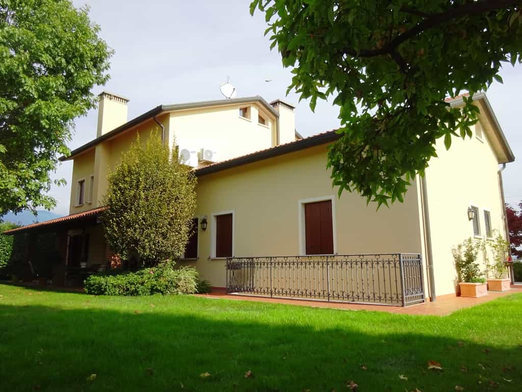 房子 在 罗马诺阿尔托, 威尼托 11057310