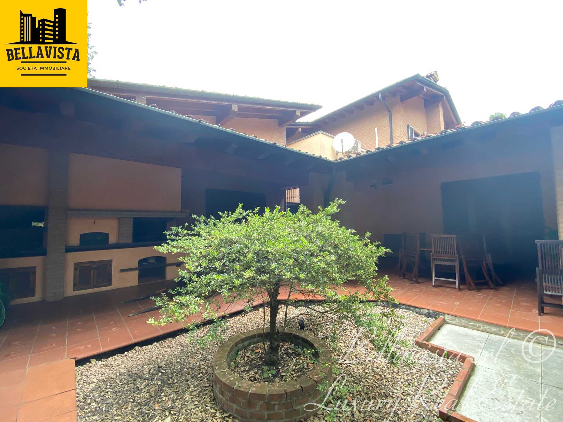 House in , Lombardy 11057347