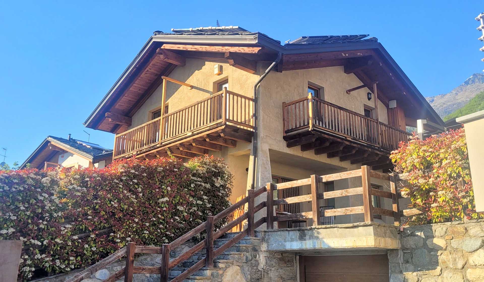 Rumah di Aosta, Valle d'Aosta 11057363