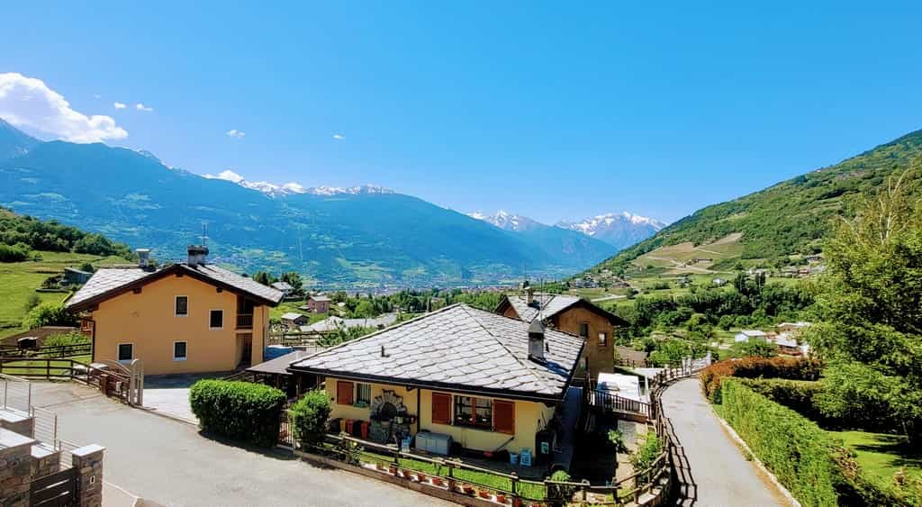 House in Aosta, Aosta 11057363