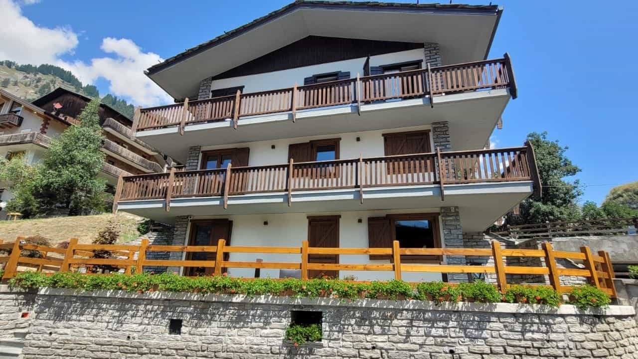 Condomínio no Courmayeur, Aosta 11057370