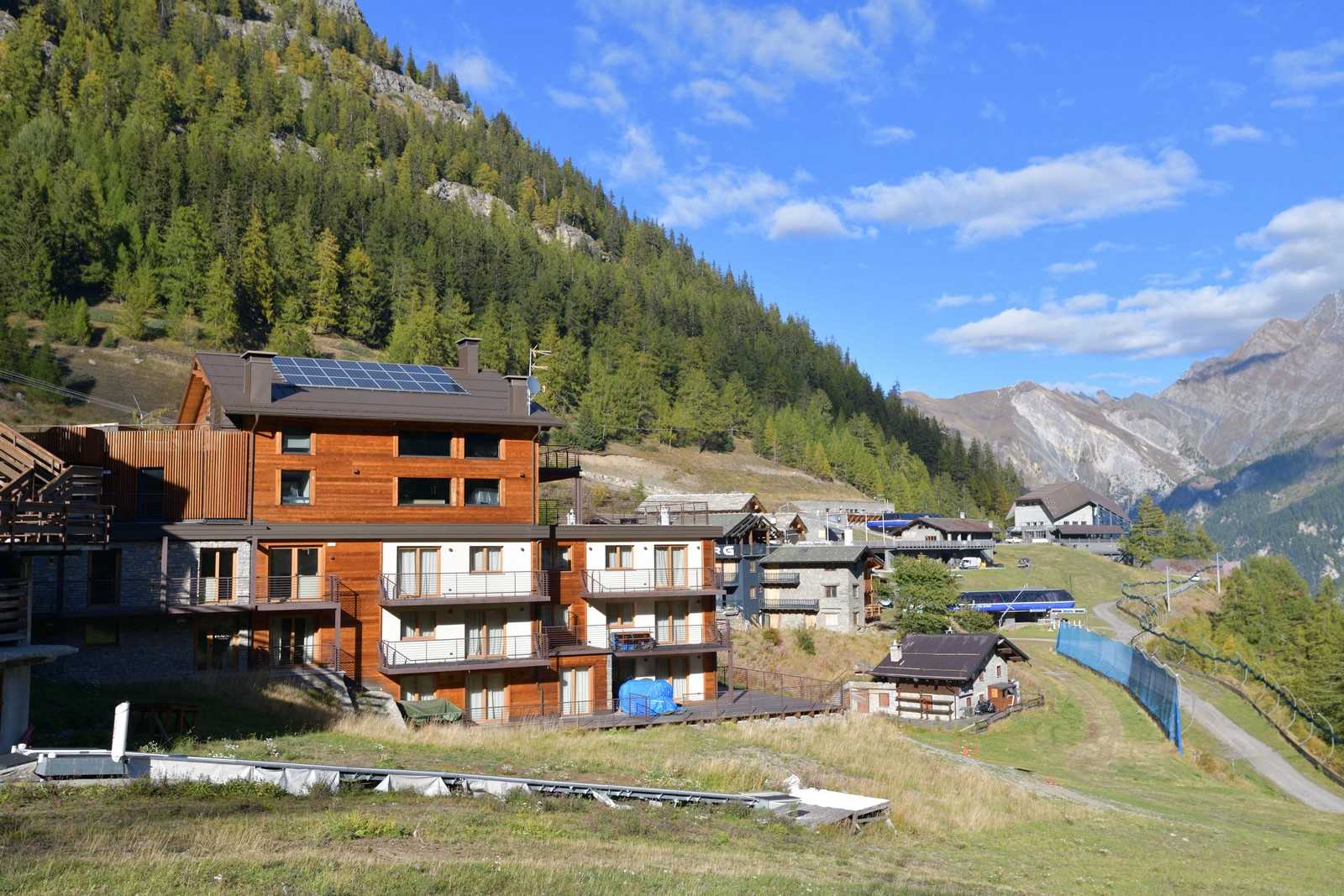 Condominio en Courmayeur, Aosta 11057387