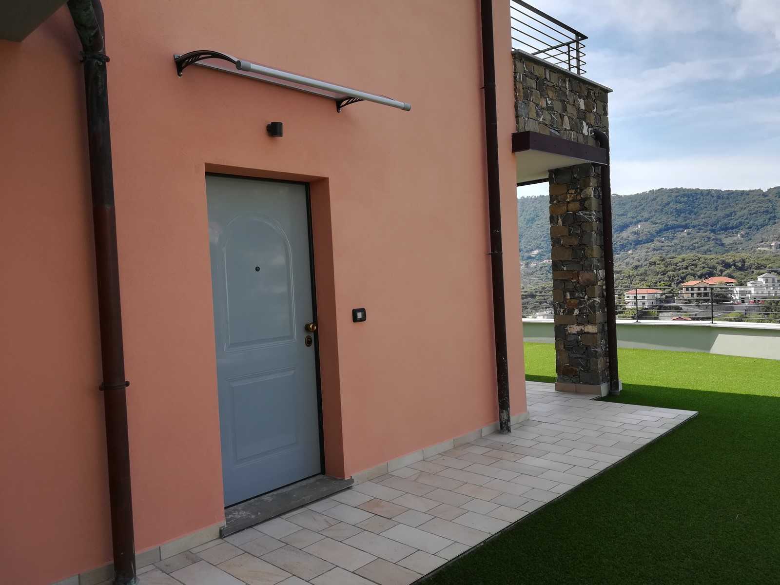 Condominio en Alassio, Liguria 11057396