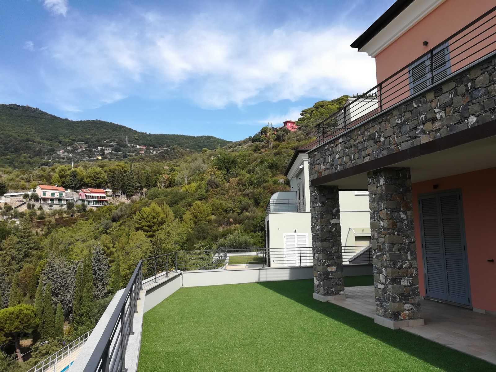 Condominium in Alassio, Liguria 11057396