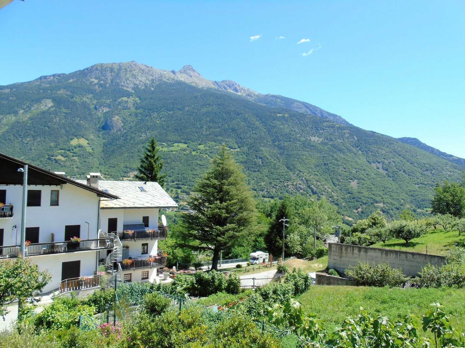 Dom w Gignod, Aosta 11057410