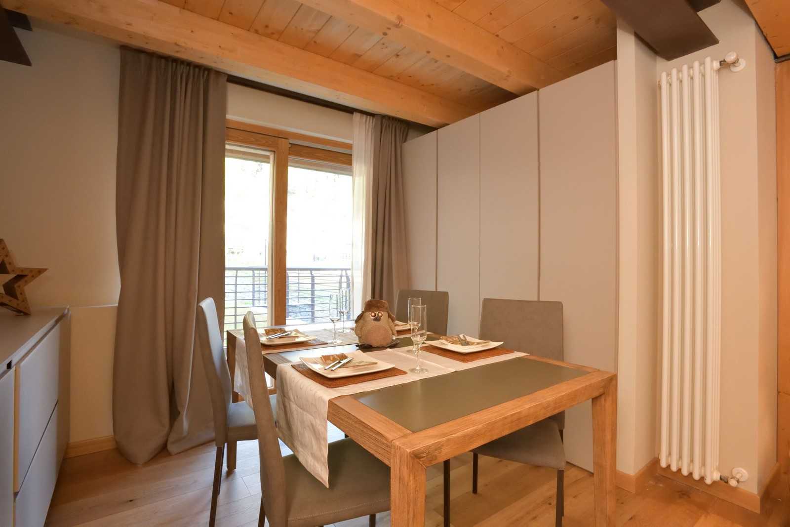 Condominium in La Saxe, Valle d'Aosta 11057428