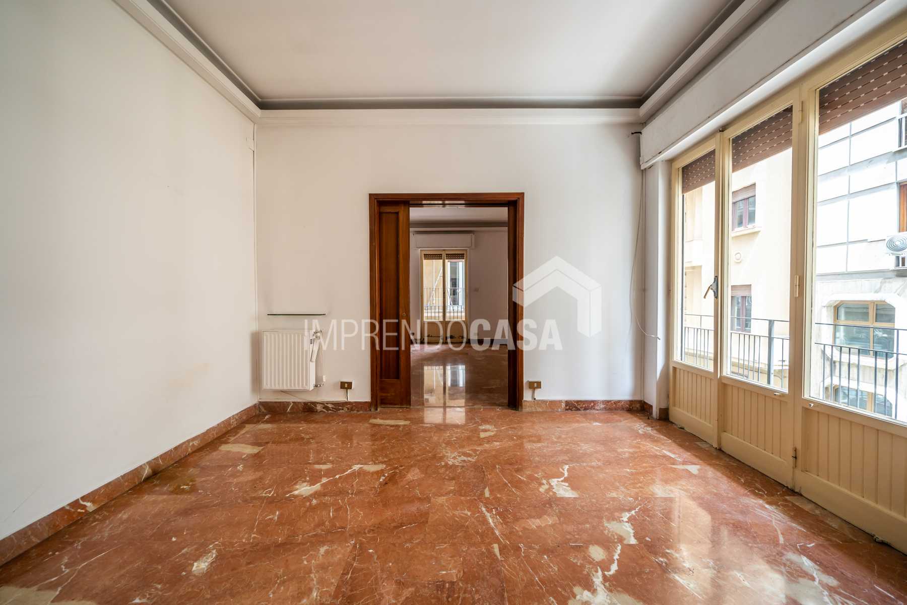 公寓 在 Palermo, Sicilia 11057461