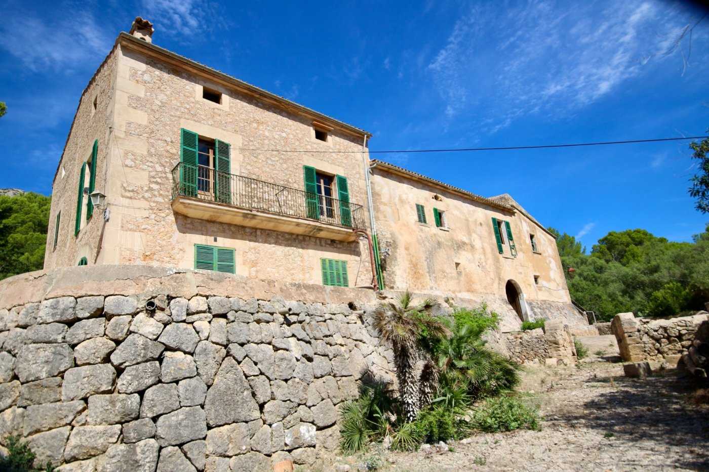 σπίτι σε Cala Sant Vicenç, Balearic Islands 11057581
