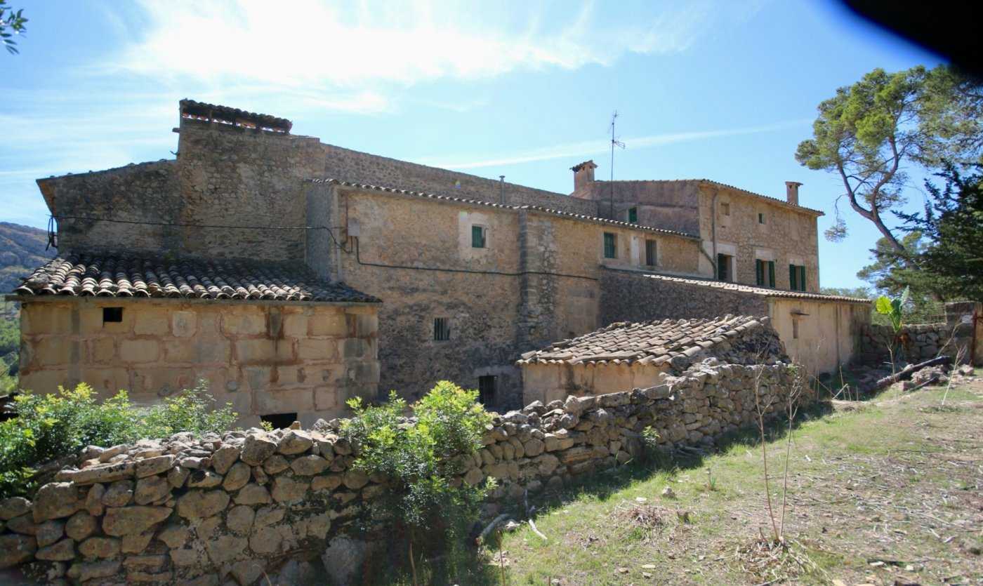 House in Cala Sant Vicenç, Balearic Islands 11057581