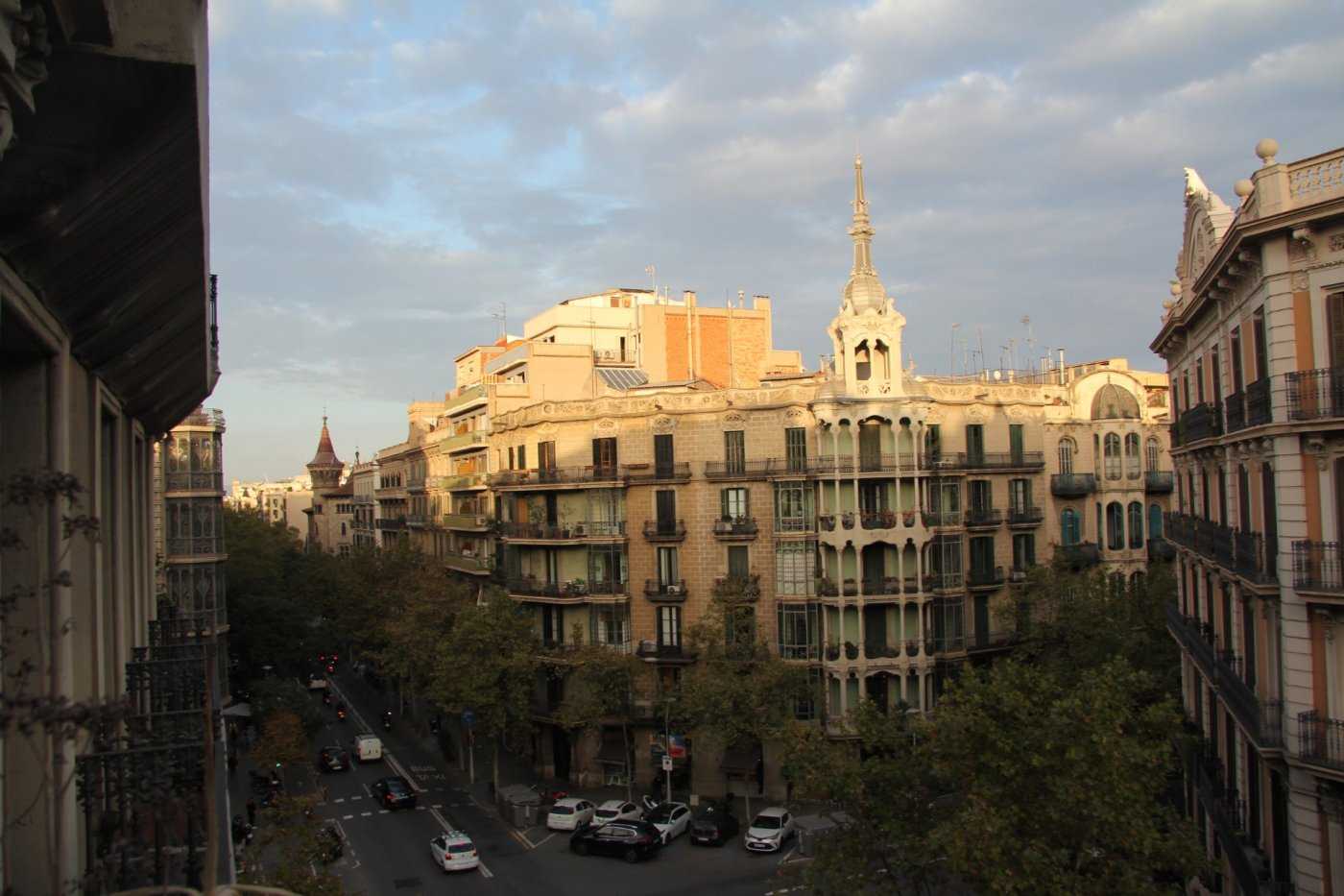 عمارات في Barcelona, Catalonia 11057646