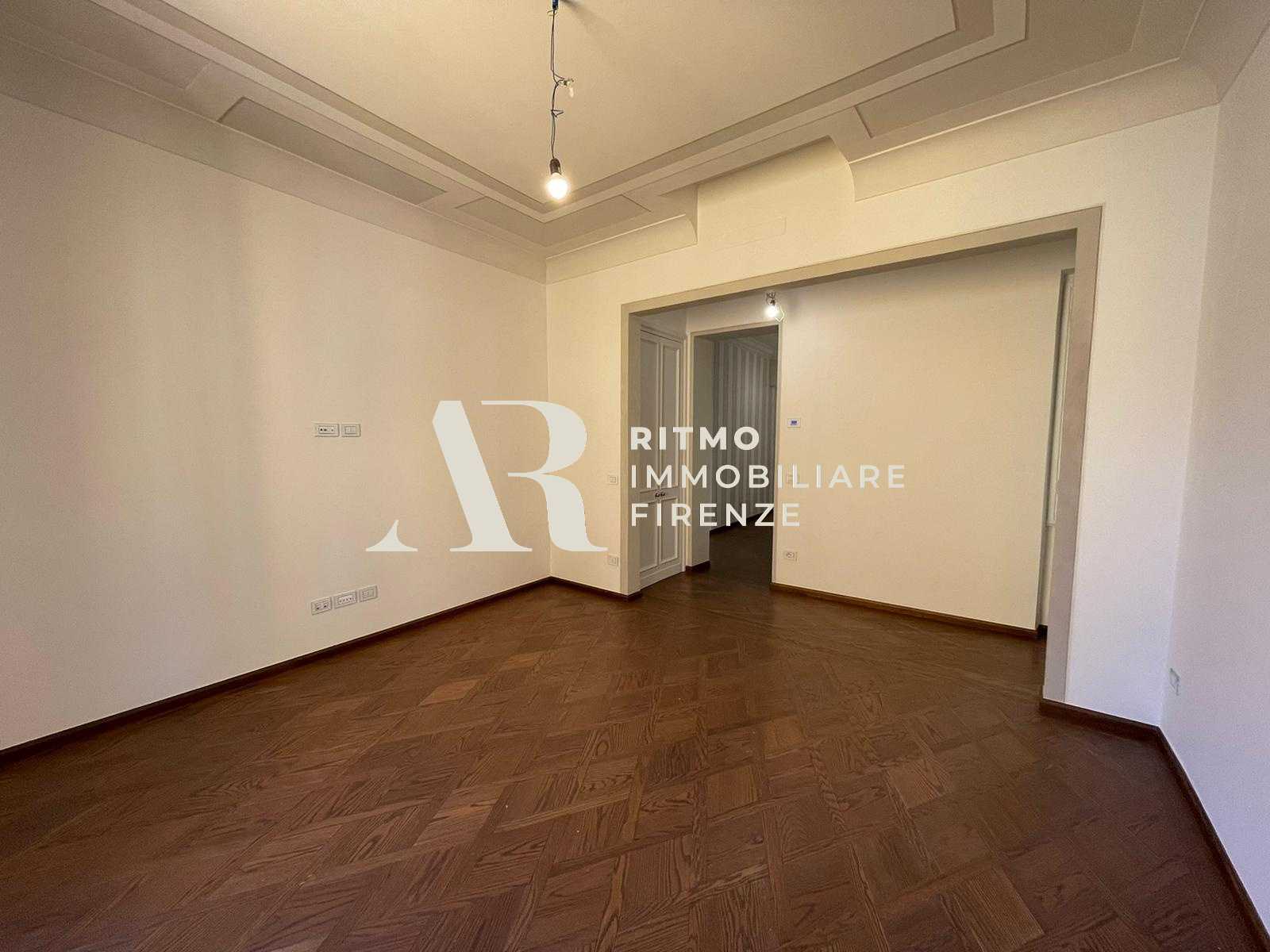 Condominium dans Florence, Toscane 11057685