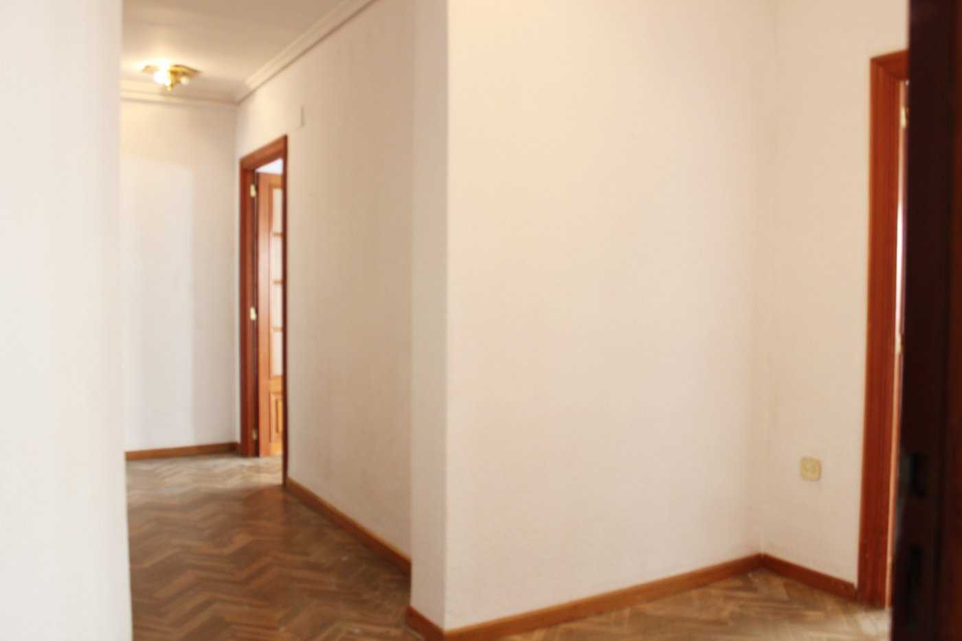 公寓 在 巴倫西亞, 巴倫西亞 11057732