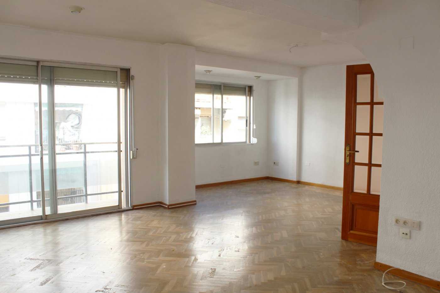 公寓 在 巴倫西亞, 巴倫西亞 11057732