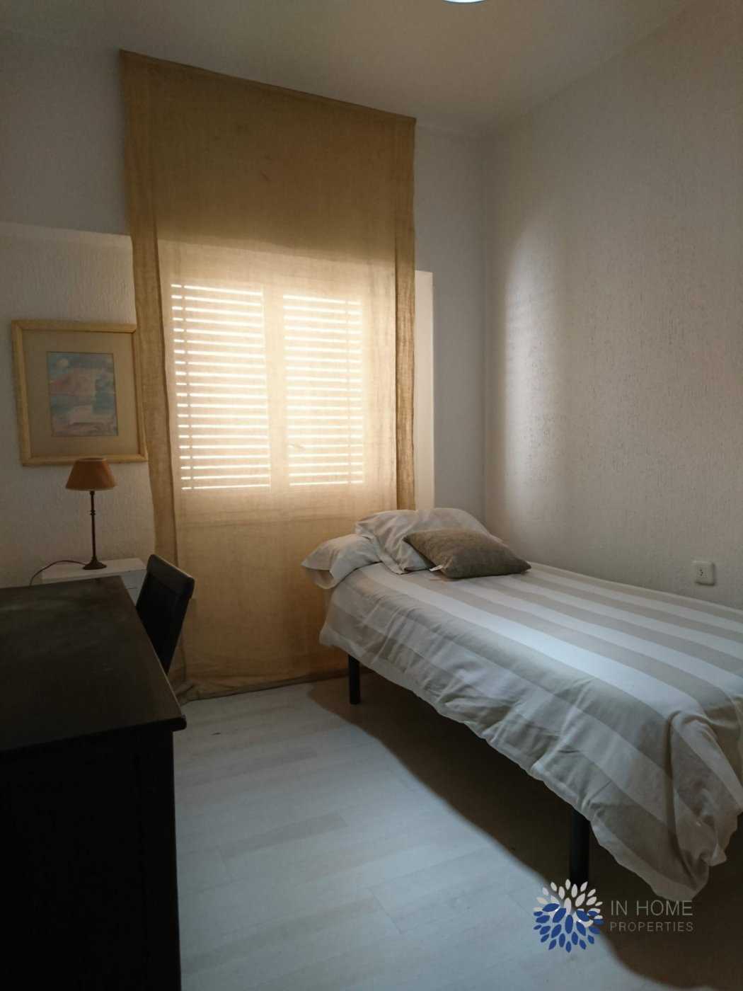 Condominium dans Alacant, Comunitat Valenciana 11057734