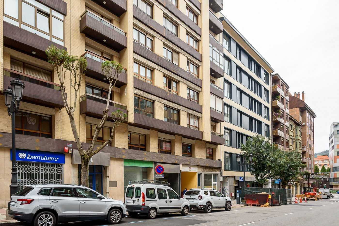公寓 在 Oviedo, Principado de Asturias 11057761