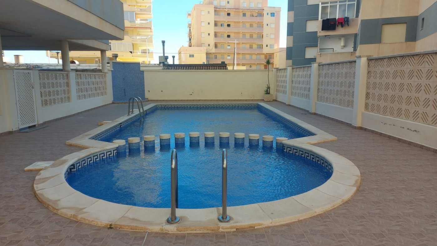 Condominium in , Comunitat Valenciana 11057768