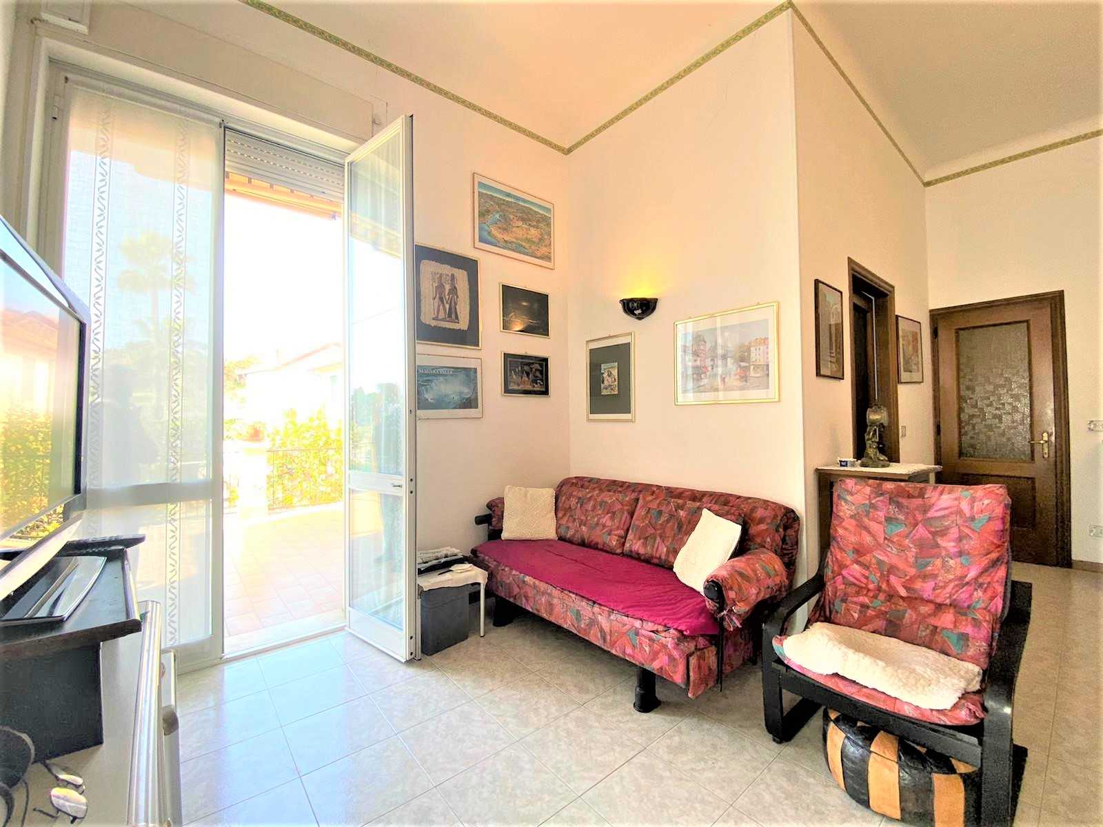 公寓 在 Cipressa, Liguria 11057927