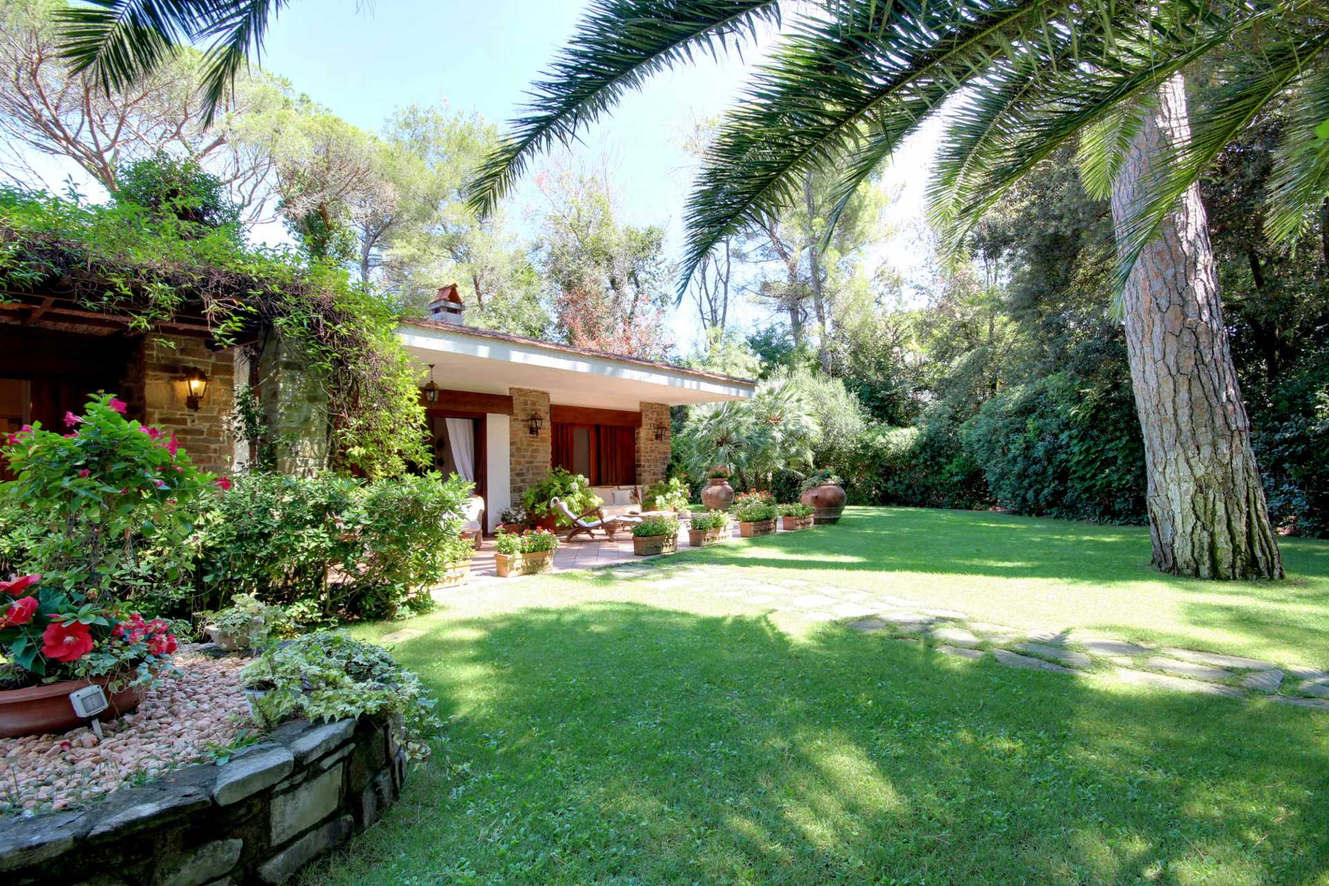 房子 在 Castiglione della Pescaia, Tuscany 11057941