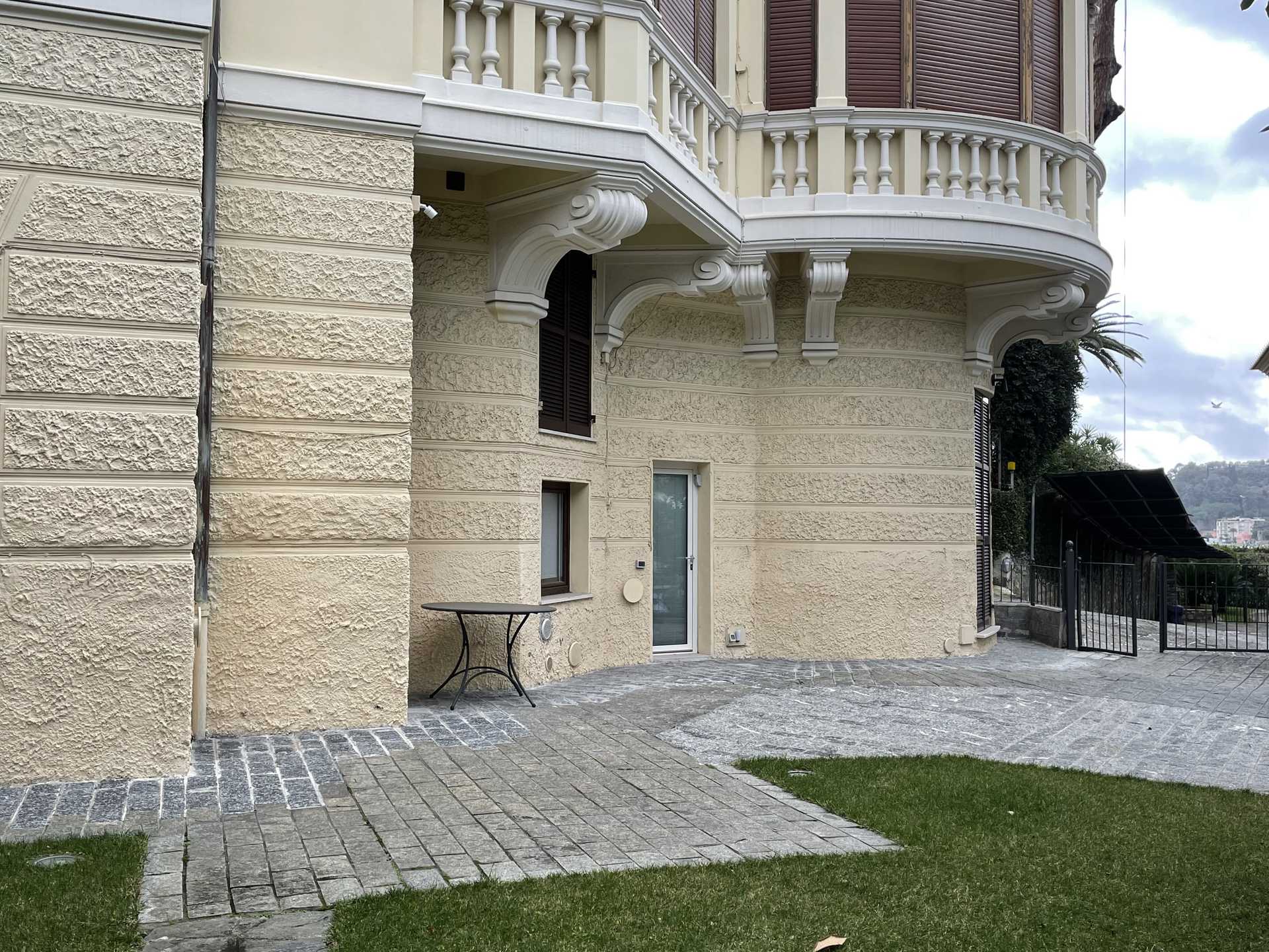 Condominium in Santa Margherita Ligure, Liguria 11057985