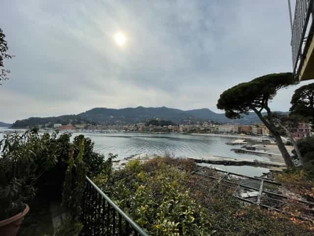 Ejerlejlighed i Santa Margherita Ligure, Liguria 11057987