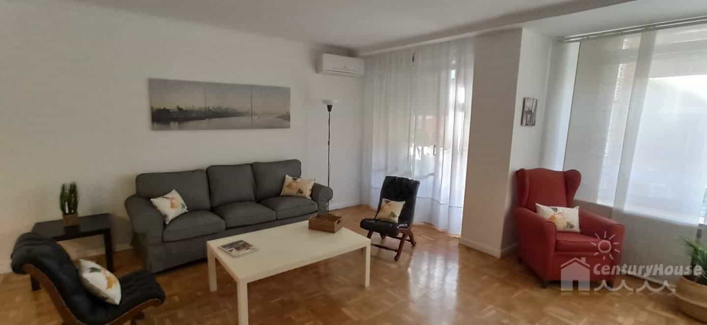 Condominium in Moncloa, Madrid 11057998