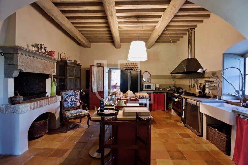 rumah dalam Montalcino, Toscana 11058069