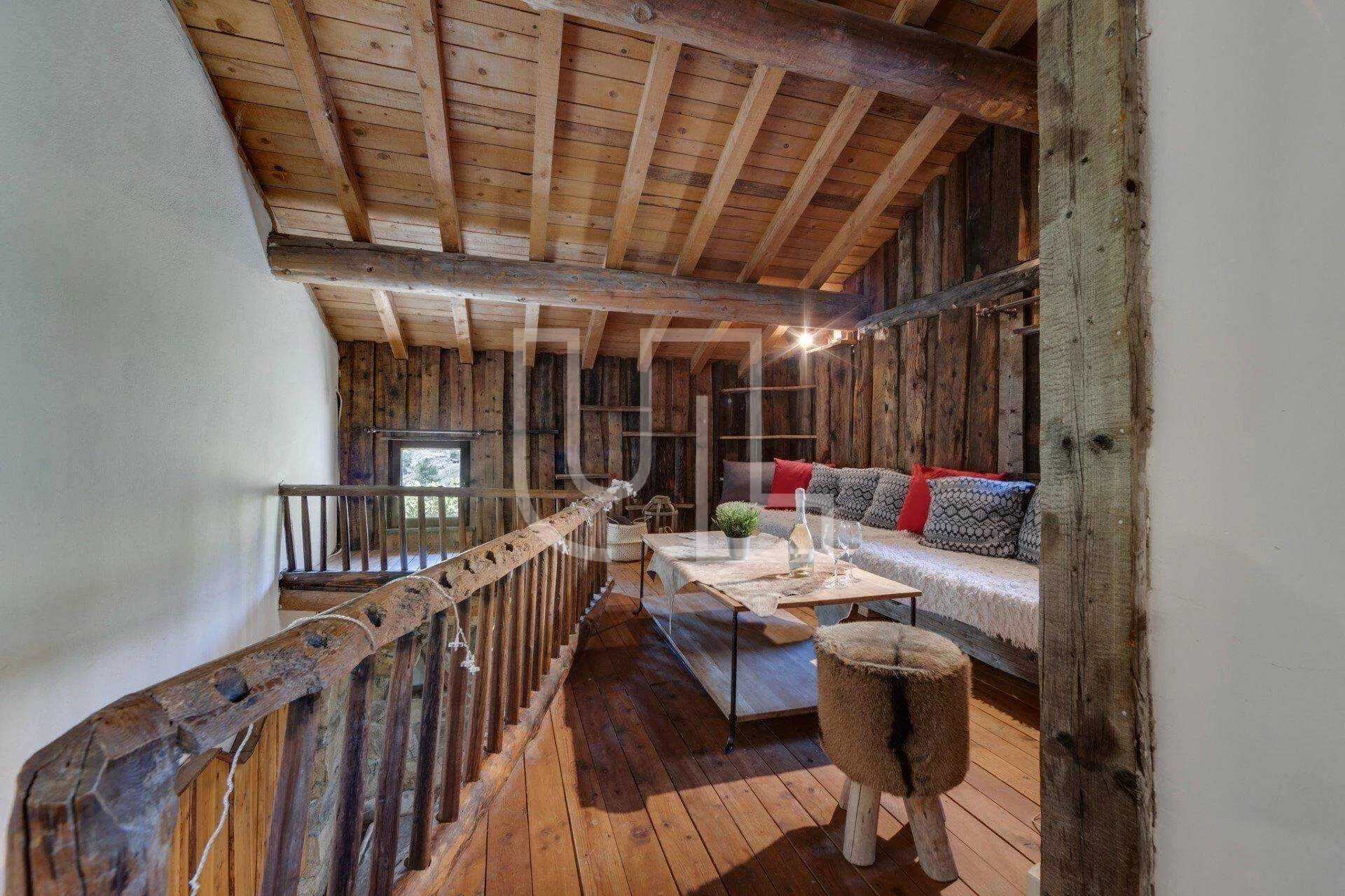 Dom w Val-d'Isere, Owernia-Rodan-Alpy 11058085