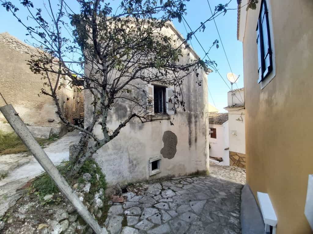 House in Chlomos,  11058401