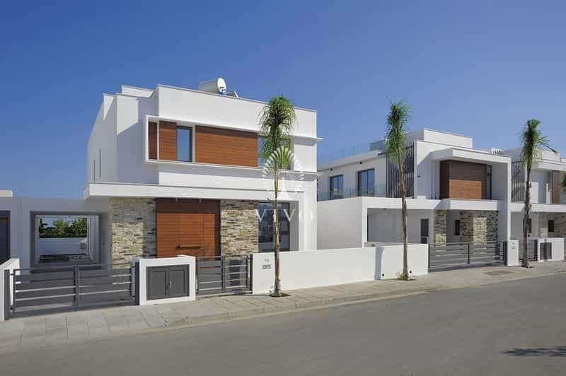 Talo sisään Ormideia, Larnaka 11059049