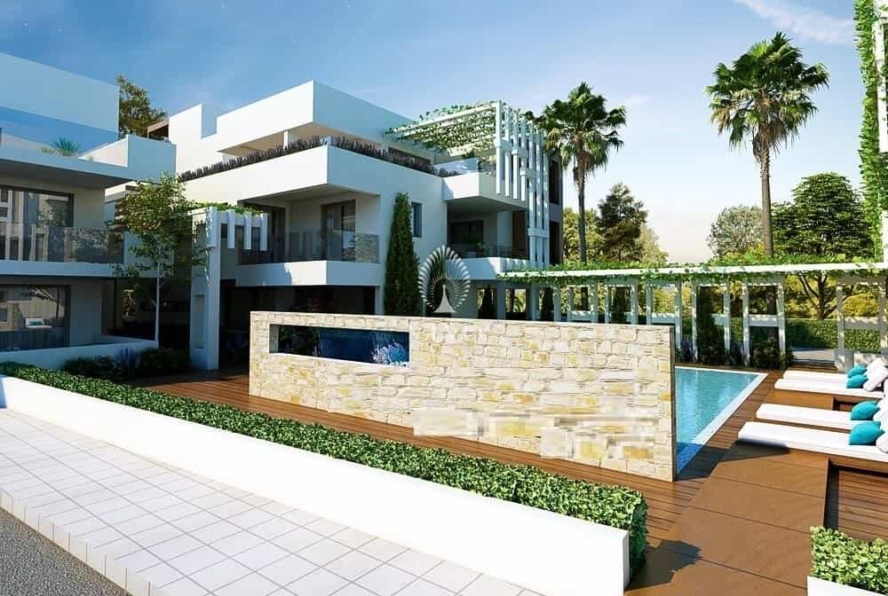 Condominio nel Livadia, Larnaca 11059223