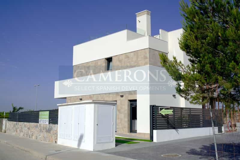 房子 在 Los Montesinos, Valencian Community 11062212