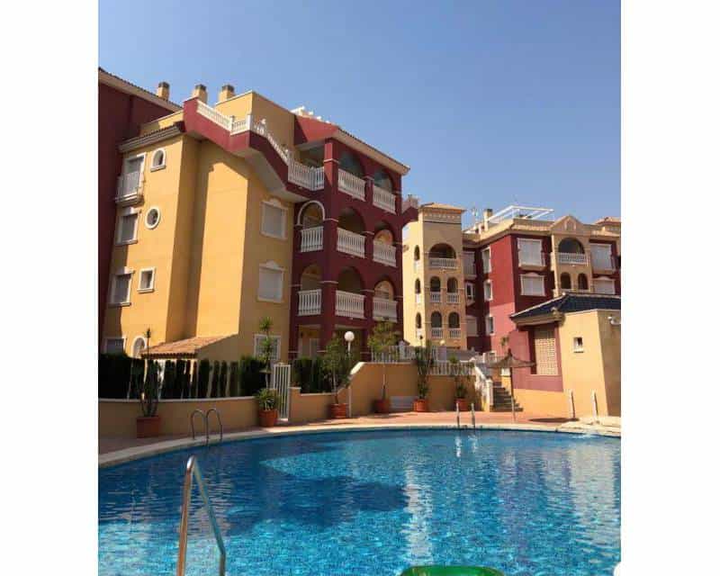 Condominium in Los Alcazares, Murcia 11062303