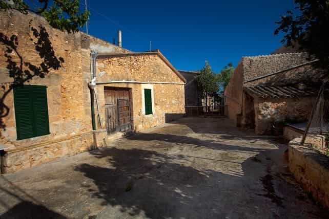House in Santa Eugenia, Balearic Islands 11064720