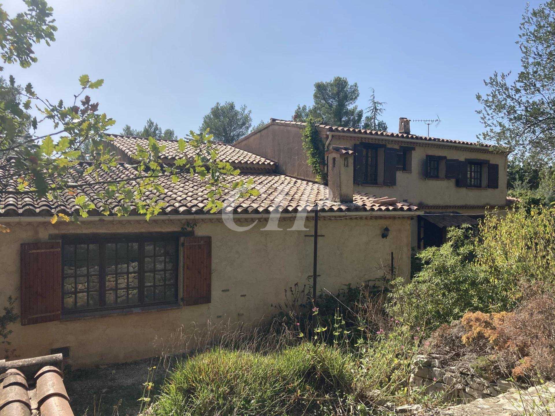 rumah dalam La Roquebrussanne, Var 11065077