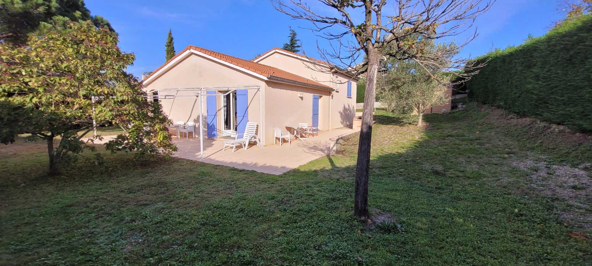 Huis in Saint-Julien-en-Jarez, Auvergne-Rhône-Alpes 11065085