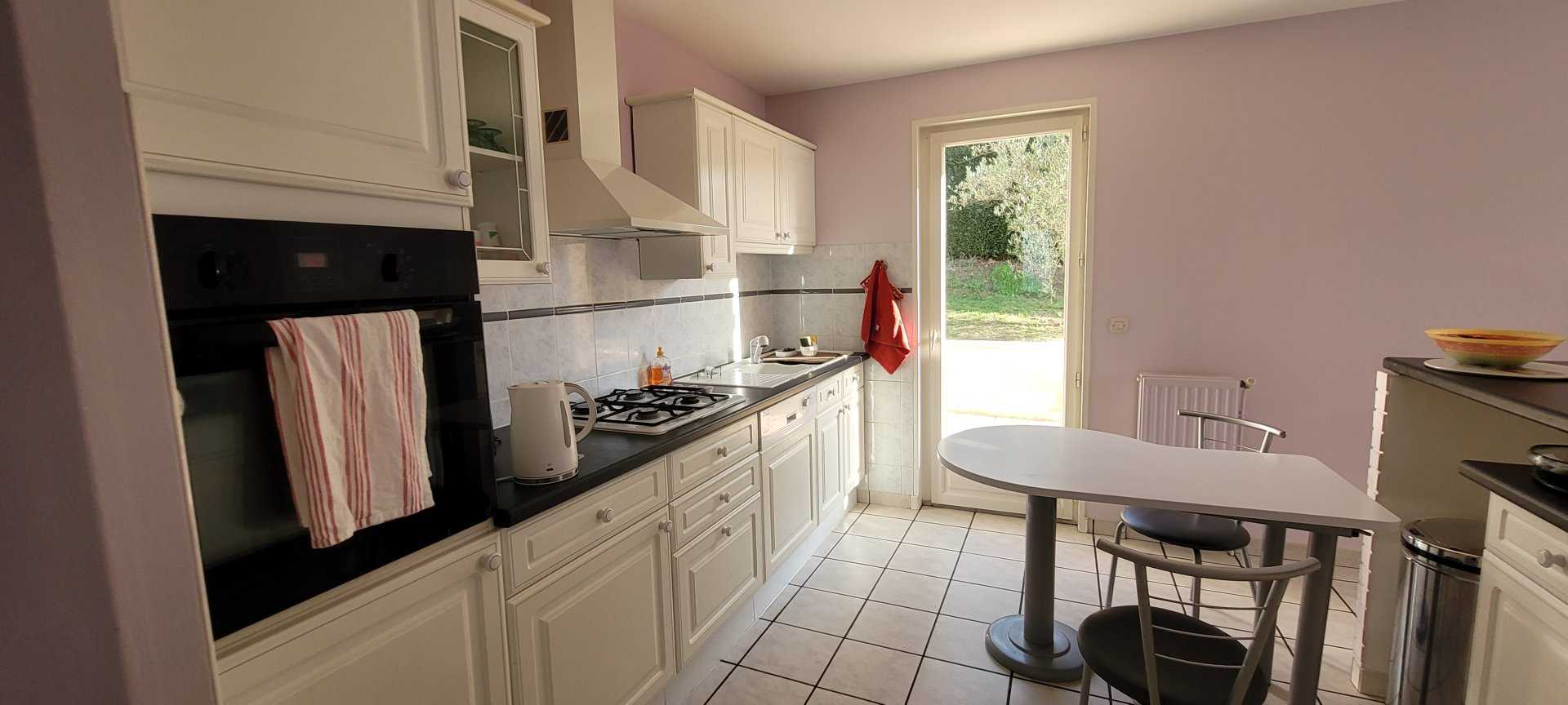 House in Saint-Chamond, Loire 11065085