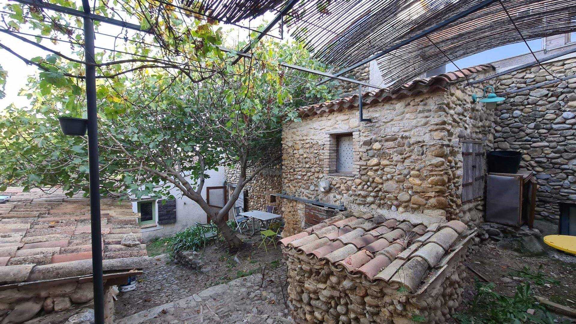 Talo sisään Le Mourillon, Provence-Alpes-Cote d'Azur 11065117