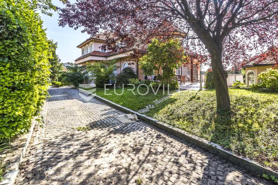House in Crna Voda, Zagreb, Grad 11068680