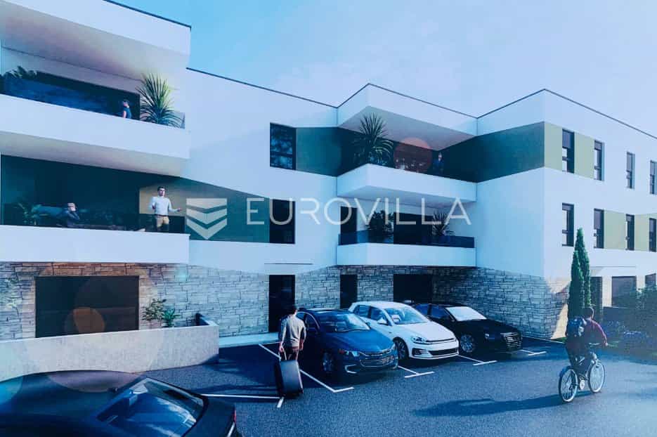 Condominium in Meduline, Istarska Zupanija 11068690