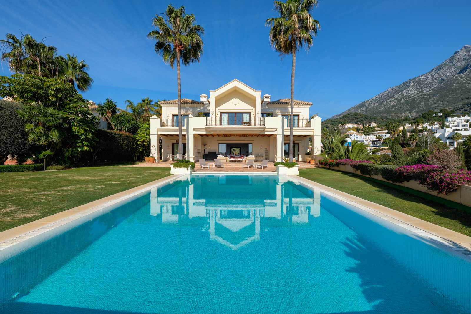 منازل متعددة في Marbella, Andalucía 11068784