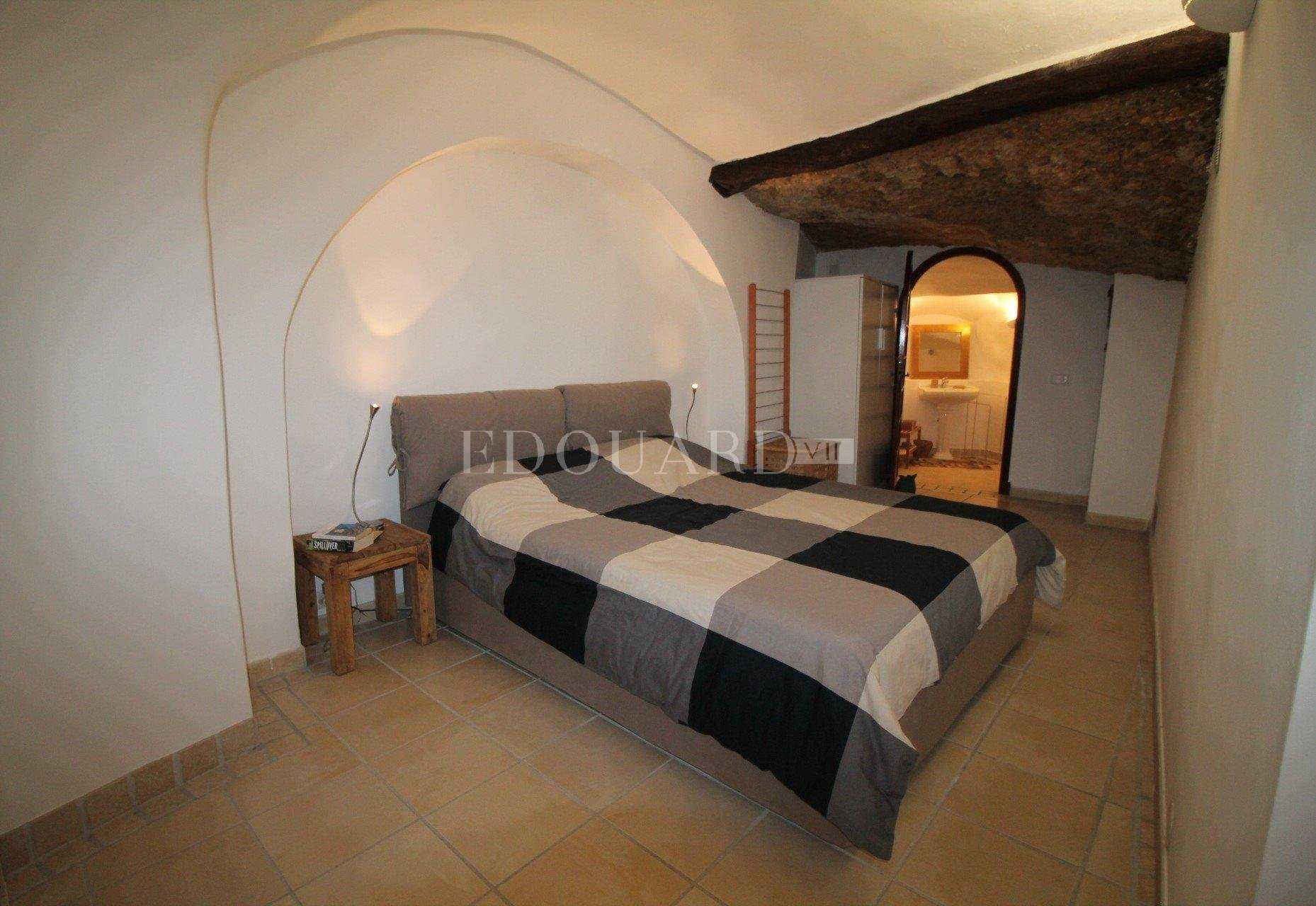 Condominium dans Roquebrune-Cap-Martin, Provence-Alpes-Côte d'Azur 11068825